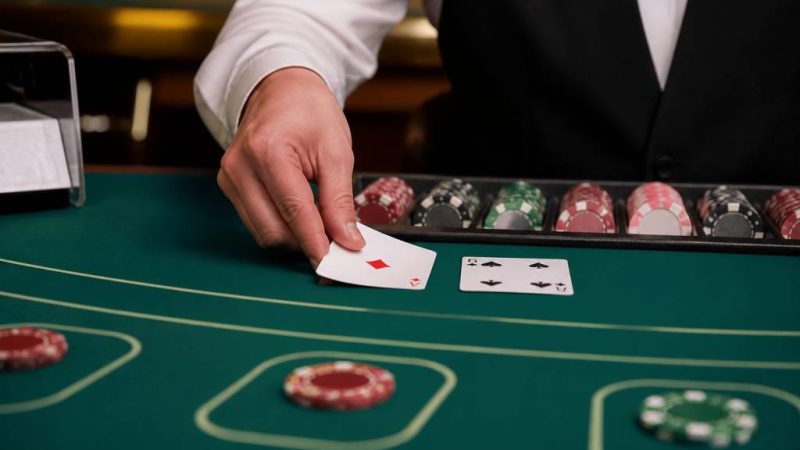 Blackjack surrender strategy guide for smarter play 🃏