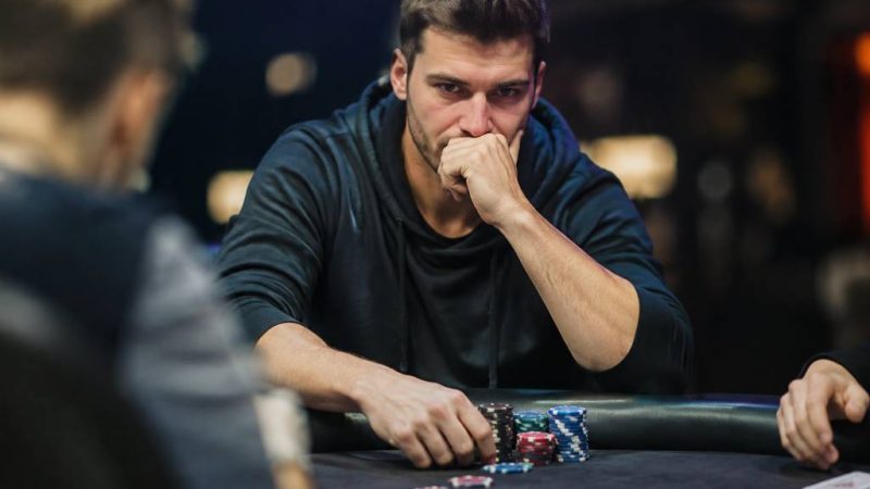 Hero call: how to make the right decision at the poker table